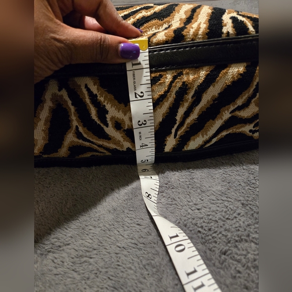 Antonio Melani Satchel Handbag - Picture 9 of 10